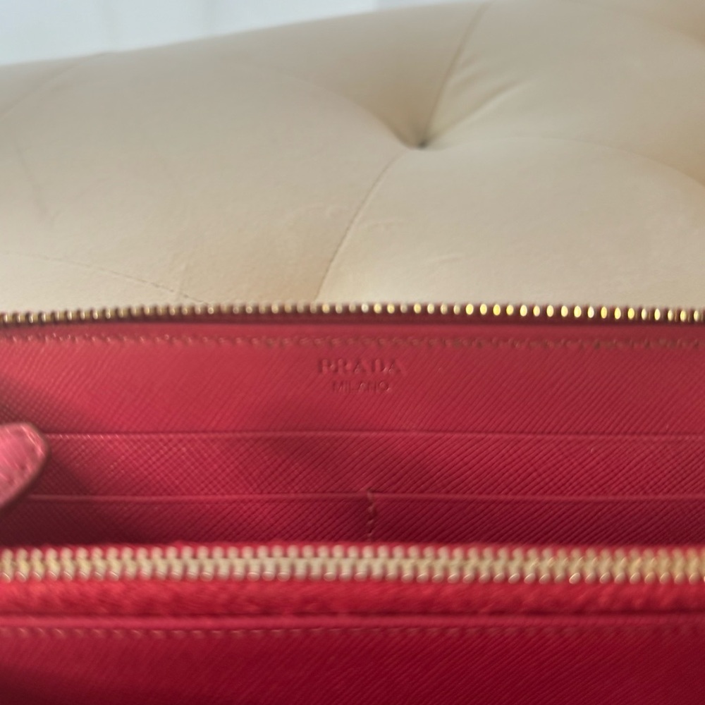 Prada Saffiano Leather Zip Wallet in Fuchsia with Gold Logo - Picture 4 of 12